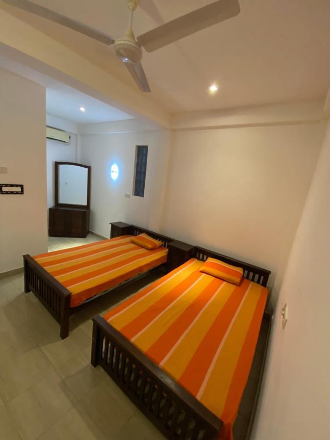 Sharta Yala Hotel Tissamaharama Ngoại thất bức ảnh